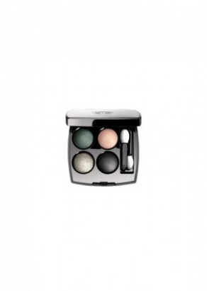 Chanel Les 4 Ombres Multi-Effect Quadra Eyeshadow Palette in #232 Tisse Ventien (approx. USD70) 