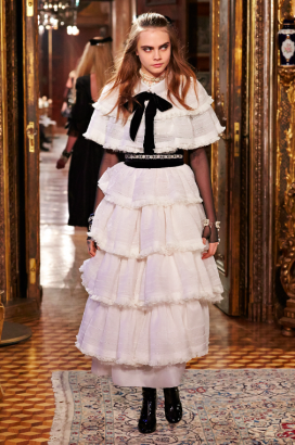 Chanel Metiers d'Art show: Karl Lagerfeld's opulent Indian-inspired fashion  runway
