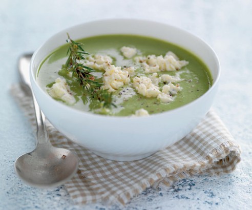 Pea soup with feta cheese