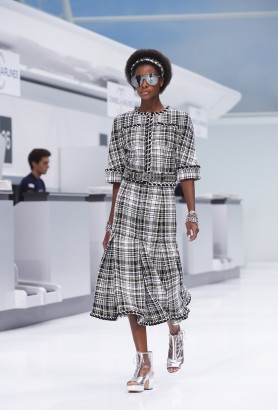 Chanel's RTW SS16 collection at Paris Fashion Week